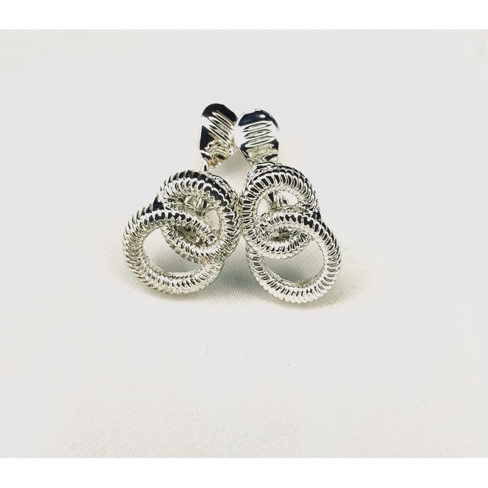 HMN vintage clip earrings